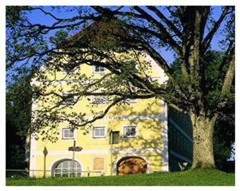 Haus Rufinus Am Kloster Seeon Exterior foto